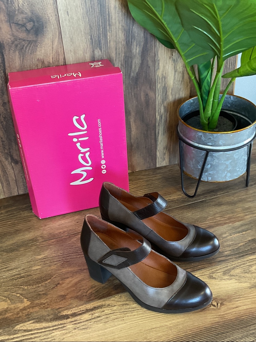 Marila Toscana Marrone Block Spanish Mary Jane Mules 38
